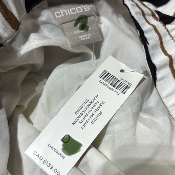 Chico’s Pleated Flowy,lined,side zip & button,lightweight,swirl print - Picture 8 of 10